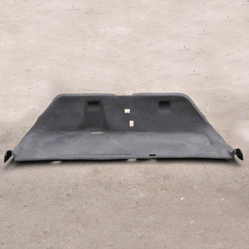 Tấm nỉ ốp nắp cốp sau W140