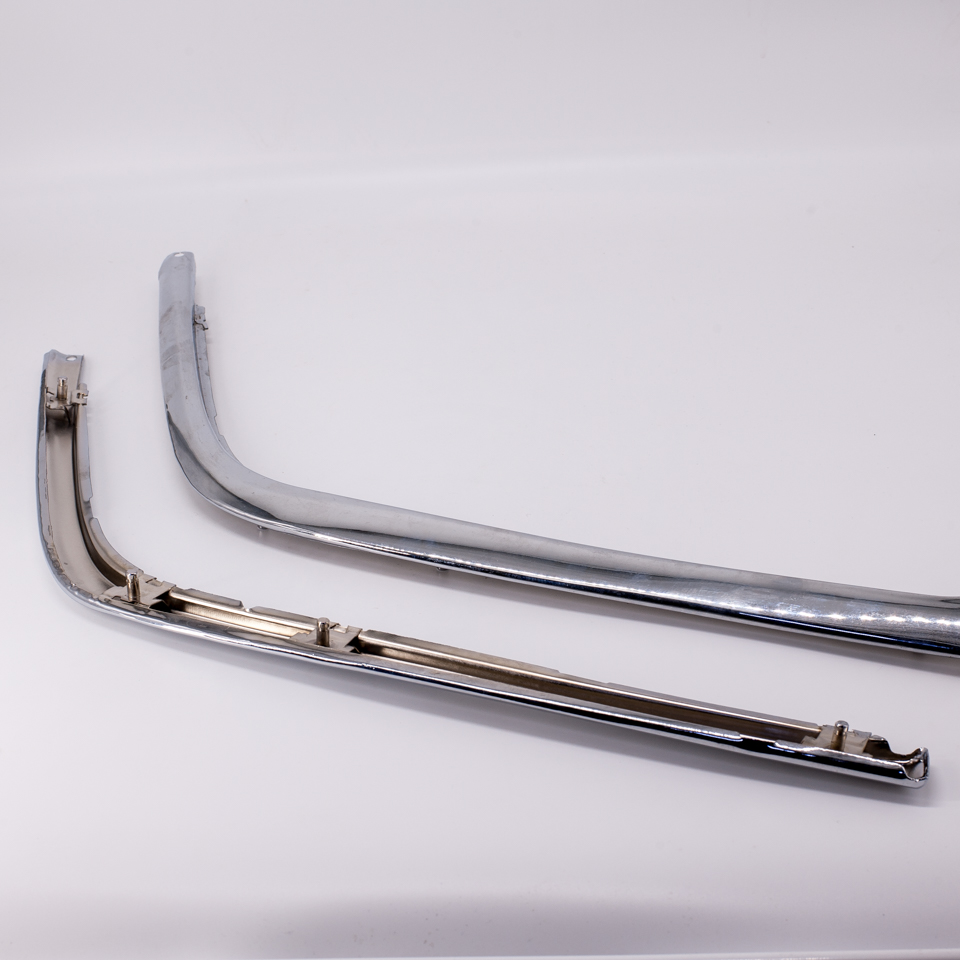 Nẹp Inox BĐS trước W202