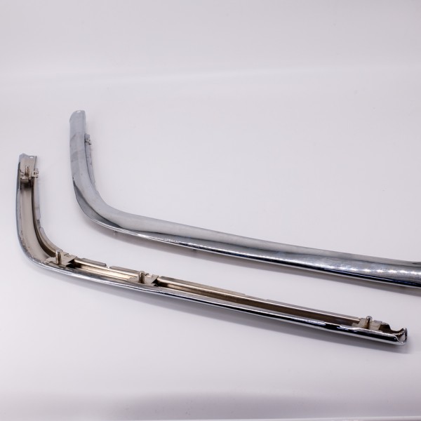 Nẹp Inox BĐS trước W202